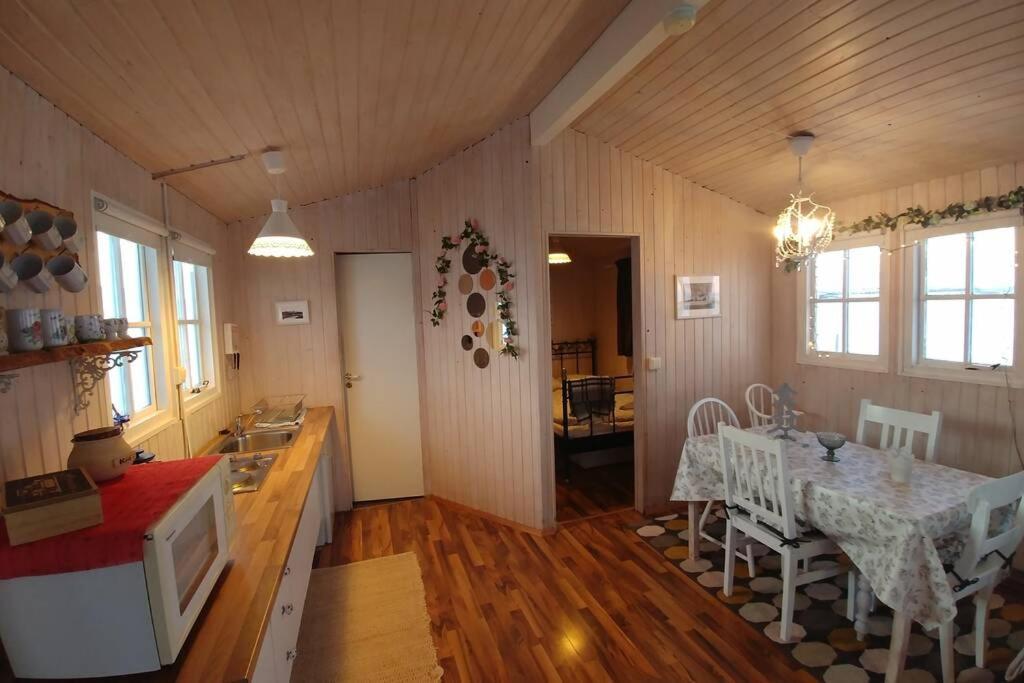Cosy Cottage-Alfabakki-With Hot Tub Stori-Bakki Eksteriør bilde